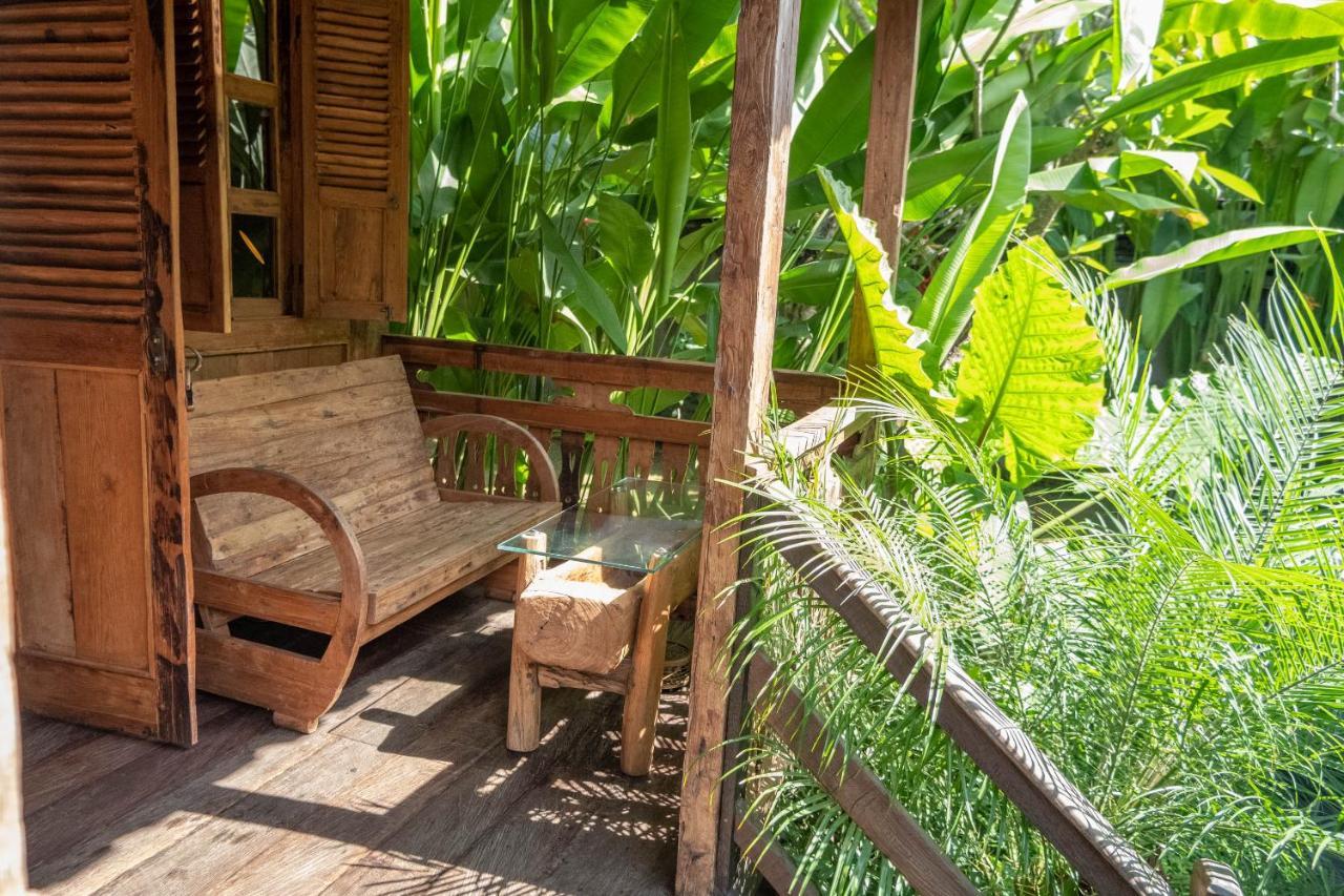 Bajalo Cottage Canggu Экстерьер фото