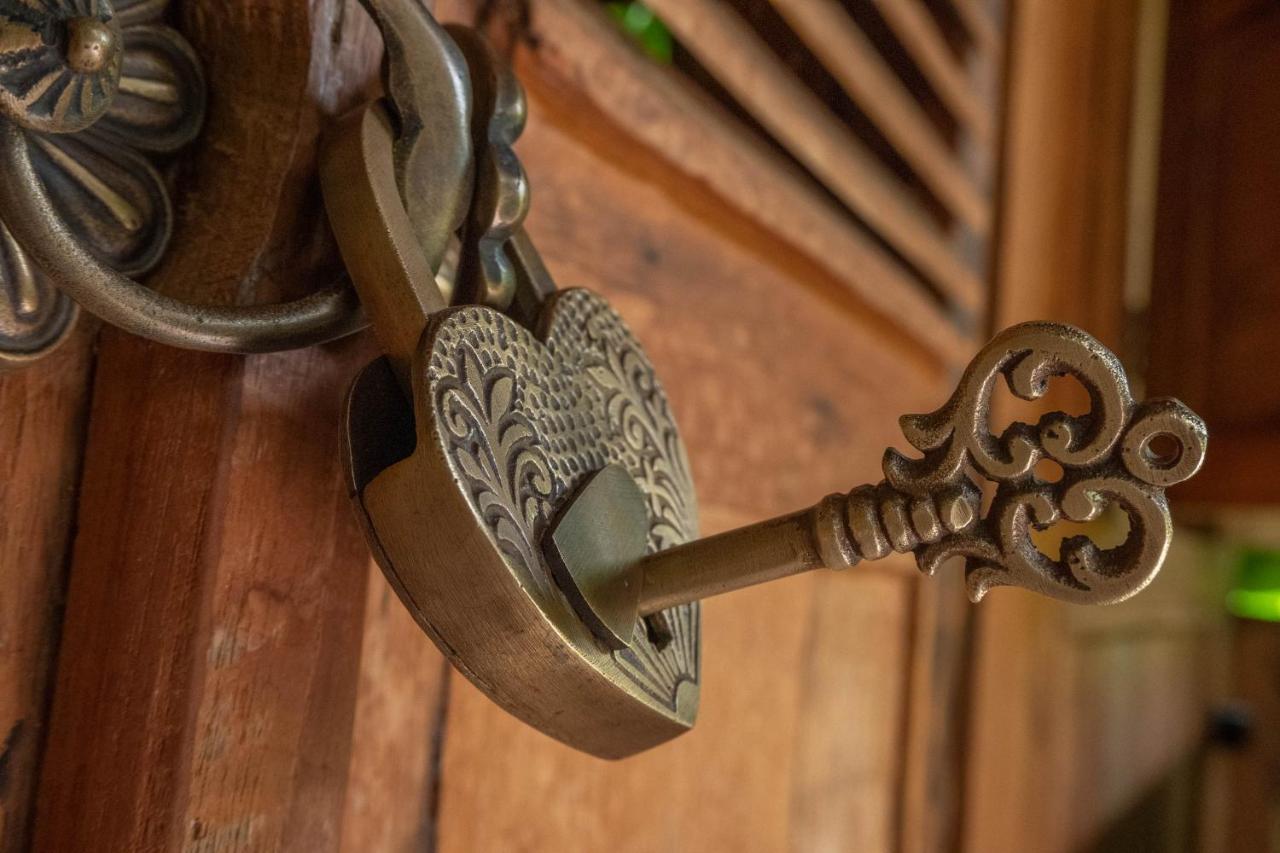 Bajalo Cottage Canggu Экстерьер фото