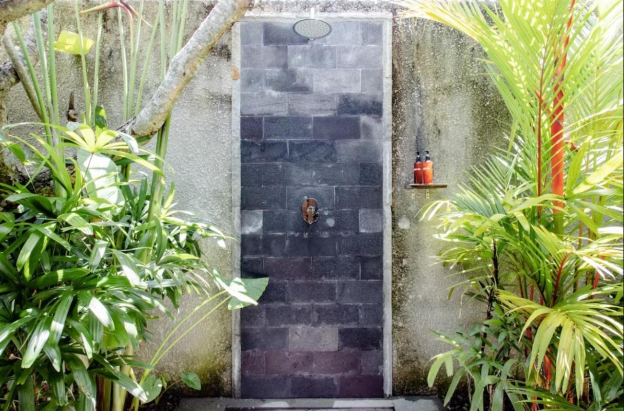 Bajalo Cottage Canggu Экстерьер фото